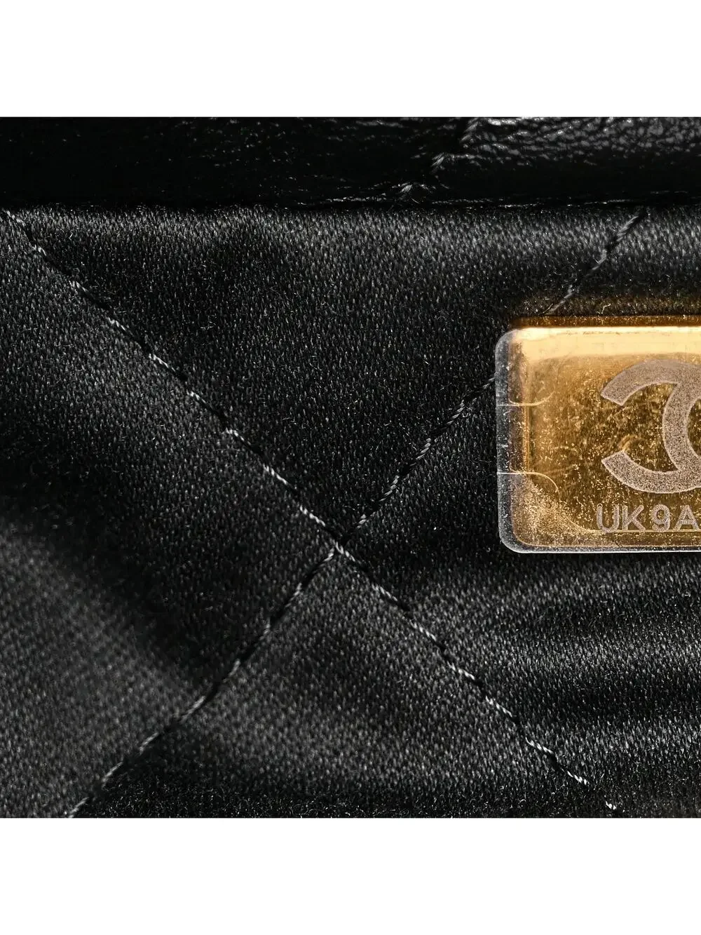 Shiny Calfskin Quilted Large Chanel 22 #338444C55B